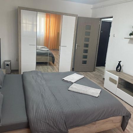 Maria Central Studio Râmnicu Vâlcea Exteriér fotografie