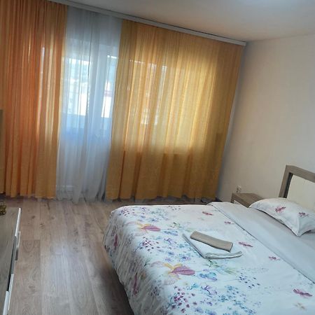 Maria Central Studio Râmnicu Vâlcea Exteriér fotografie
