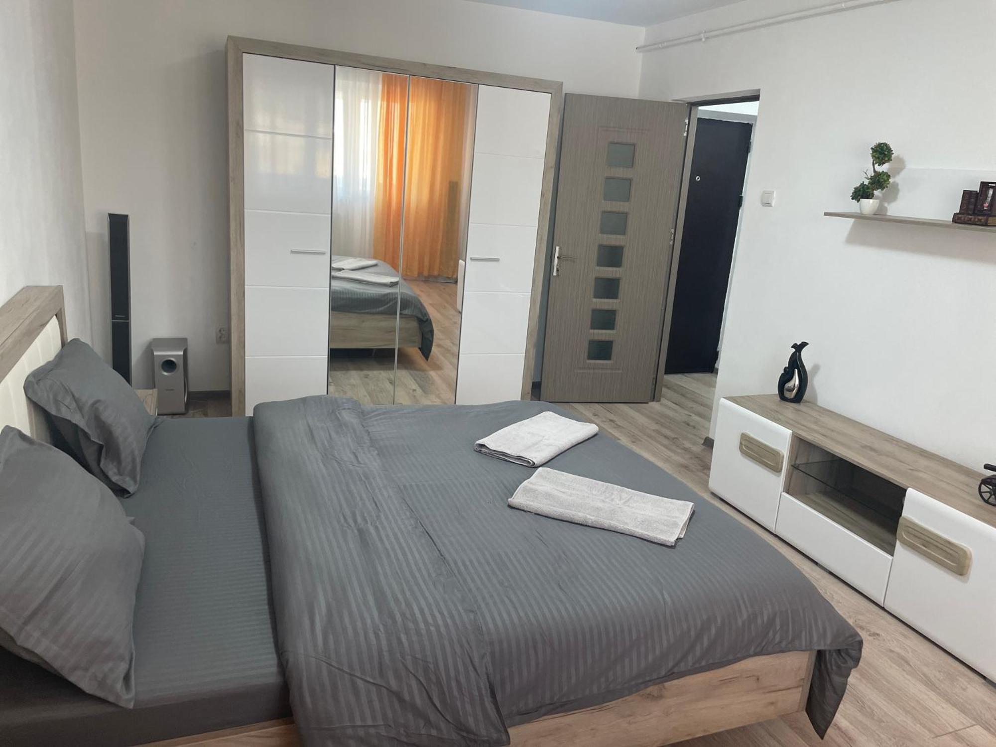 Maria Central Studio Râmnicu Vâlcea Exteriér fotografie